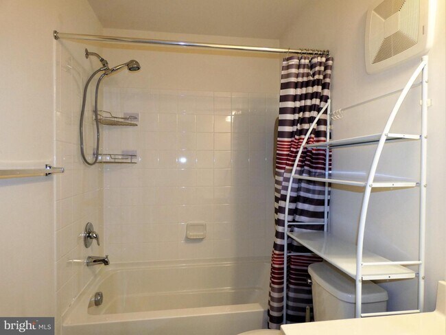 Building Photo - 14815 Chrysler Ct