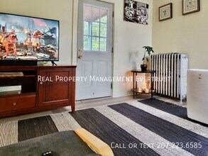 Building Photo - 53 Wood St