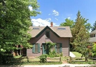 Building Photo - 545 University Ave