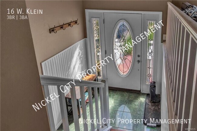 Building Photo - Single Family home for Rent in Williamsvil...