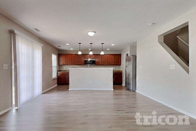 Foto del edificio - 514 Kerriann Ln