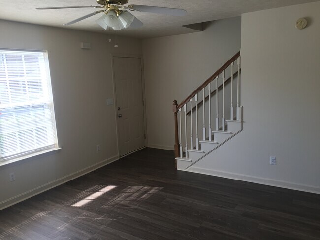 Foto del edificio - 58 Haven Ct