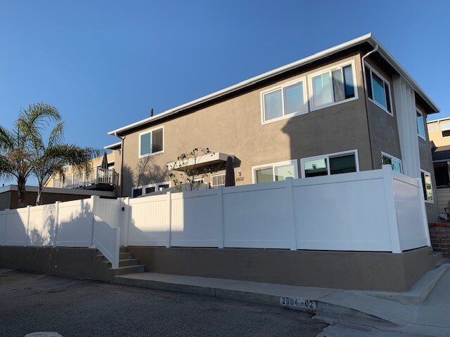 Edificio exterior - 2604 Ozone Ct