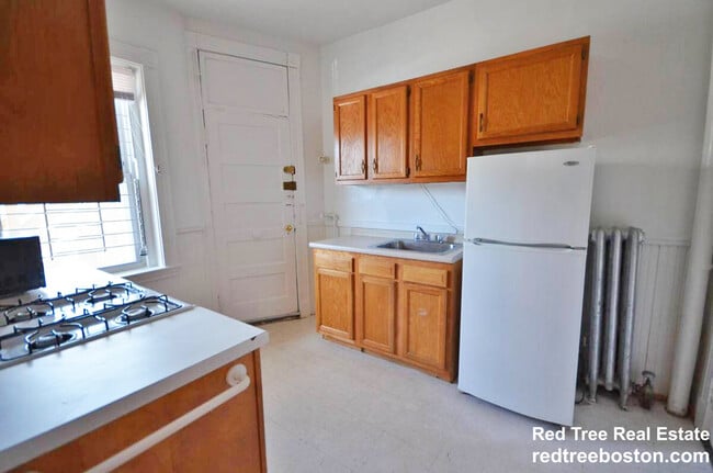 Photo - 134 Englewood Ave Apartment