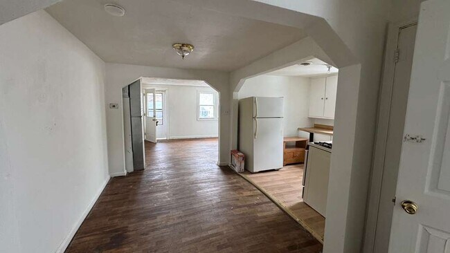 Foto del edificio - 519 W 2nd St