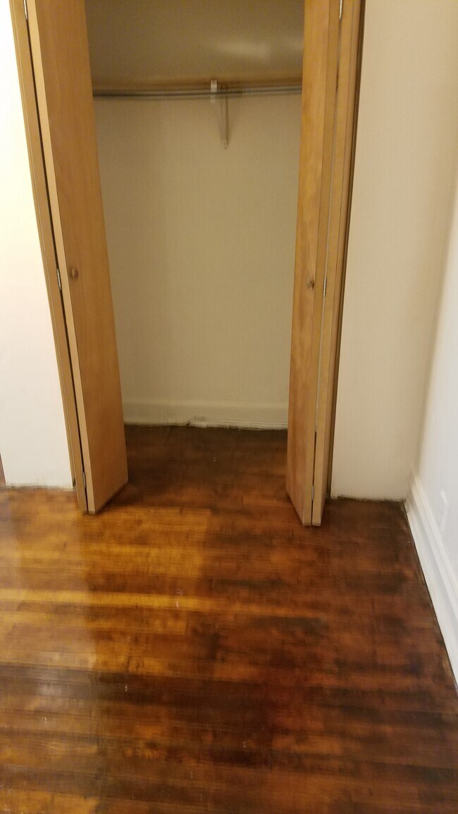 Bedroom - 1407 E 68th St