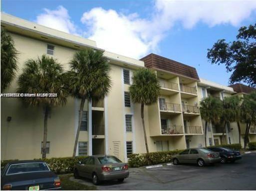 Foto del edificio - 11905 NE 2nd Ave