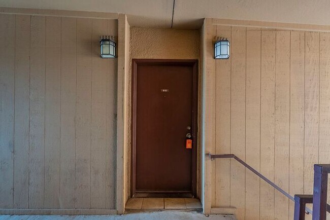 Foto del edificio - Bright 3-Bedroom Condo with Community Perk...