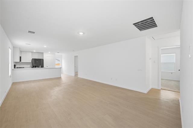 Building Photo - 1034 Raintree Rd