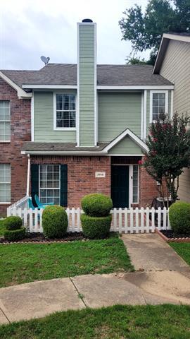 Foto principal - 3918 Pickett Pl Dr
