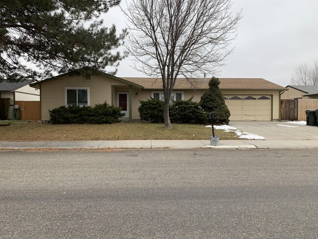 Building Photo - 2263 NW 11th Ave