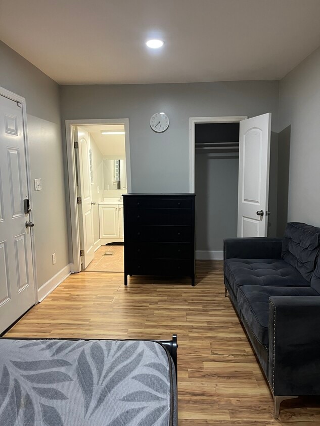 Foto principal - 761 Kennolia Dr SW