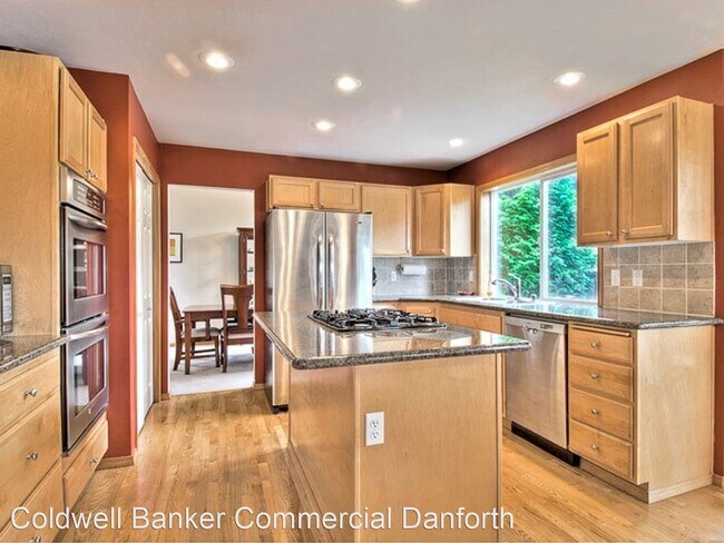 Foto del edificio - 4 br, 3 bath House - 19212 53rd Ct NE