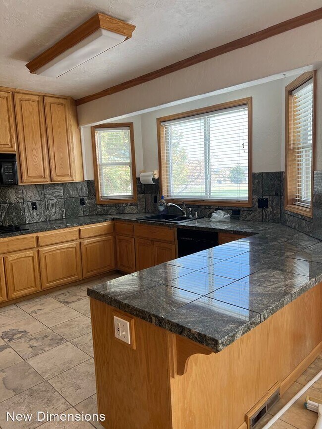 Foto del edificio - 3 br, 2 bath House - 1804 Randy Court