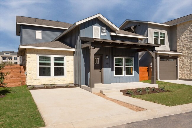 Building Photo - 15916 Medley Lane Apt #15916, Fort Worth, ...
