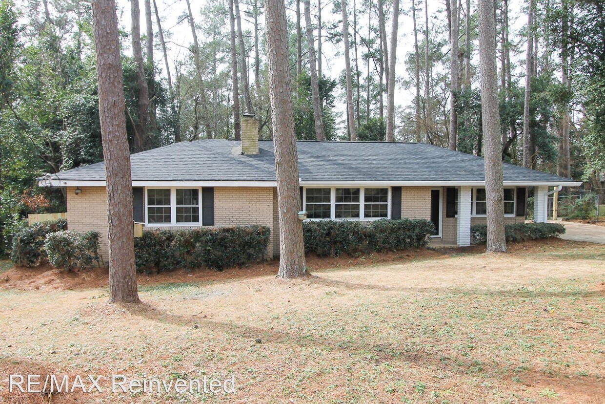 Primary Photo - 3 br, 2 bath House - 2404 Mohican Rd