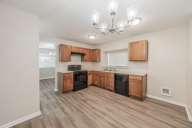 Building Photo - Single story 3 bedroom in Southwest Fort Worth