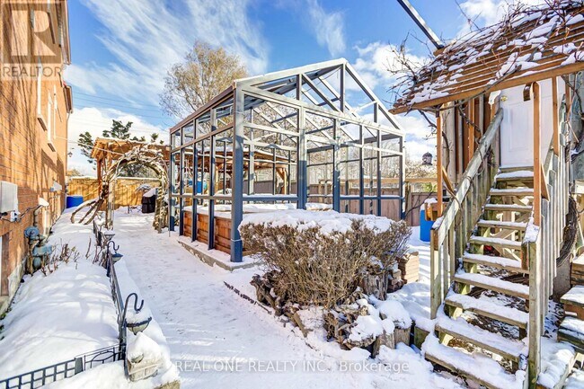 Photo du bâtiment - 2 Grittani Ln