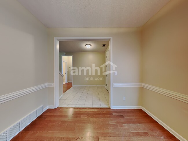 Foto del edificio - 9619 Morning Shadow Dr