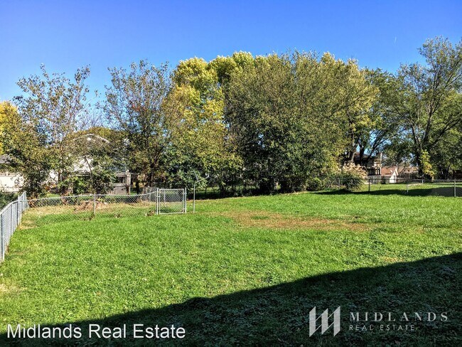 Building Photo - 4 br, 2.5 bath House - 3718 JoAnn Ave