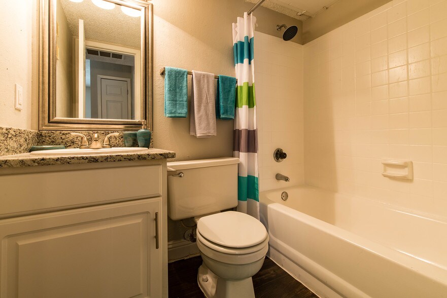 Bathroom Fixtures Grapevine Texas bristol grapevine apartments rentals - grapevine, tx | apartments Bathroom Fixtures Grapevine Texas bristol grapevine apartments rentals - grapevine, tx | apartments