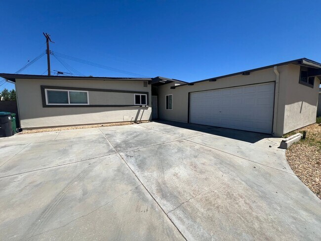 Foto del edificio - West Lancaster Home