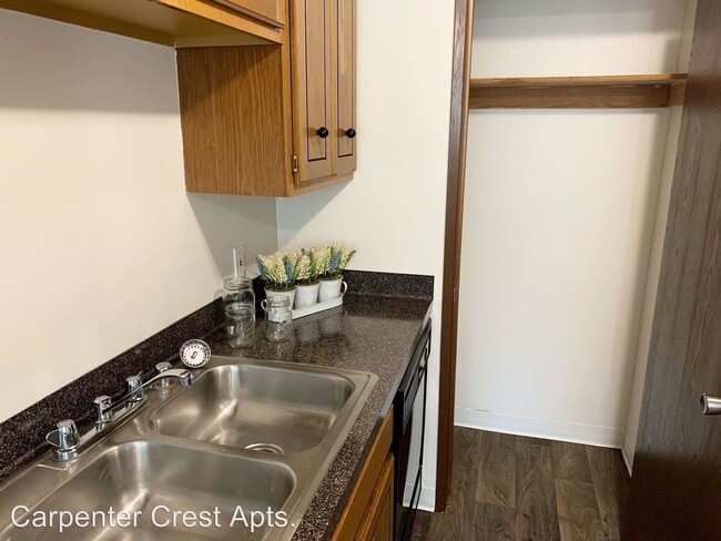 Foto del edificio - 205 Carpenter Rd SE