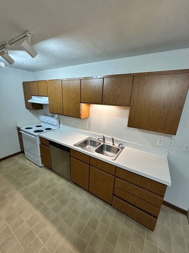 Foto del edificio - 254 Church St Ct