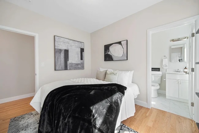 Foto del edificio - 4 Hecla St