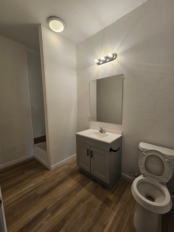 Foto del edificio - 816 Mora St