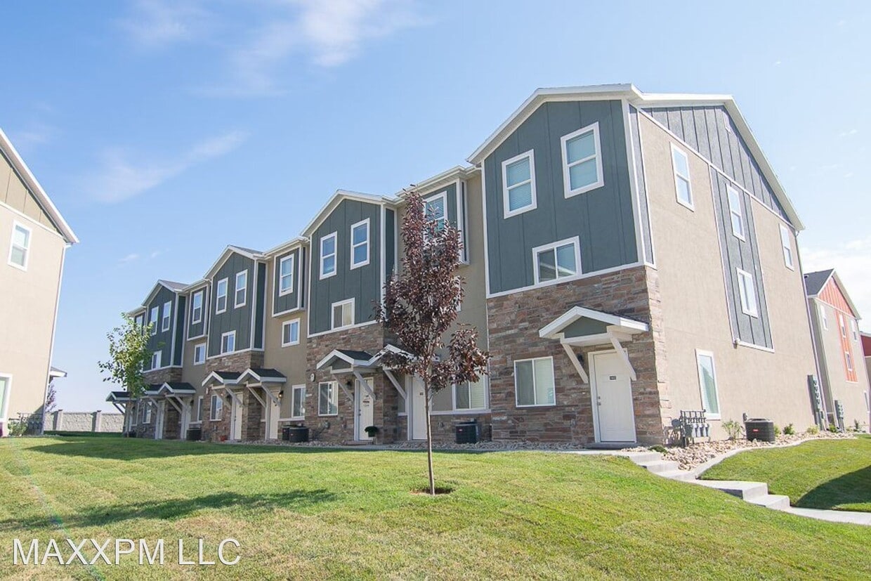 Primary Photo - 3 br, 2.5 bath House - 14422 S Miners View Ct