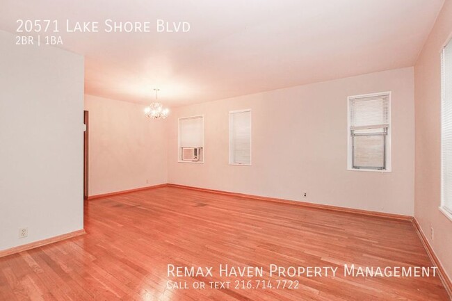 Building Photo - 20571 Lakeshore Blvd
