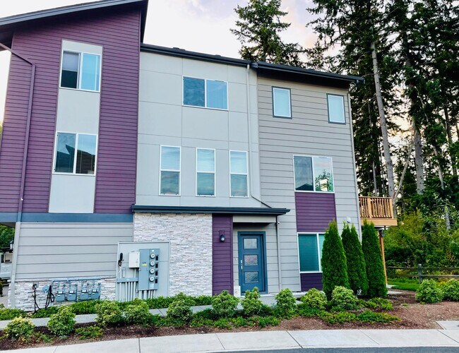 Building Photo - 2107 129th Plz SW