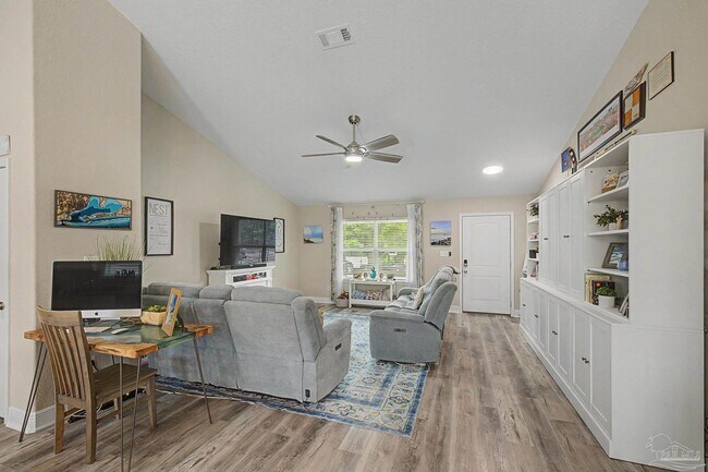 Foto del edificio - 3613 Berkley Ln
