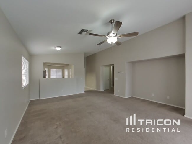 Building Photo - 97 E Coral Bean Dr