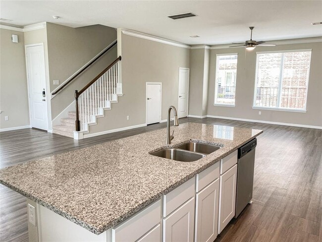 Building Photo - 4606 Windsor Sq Dr