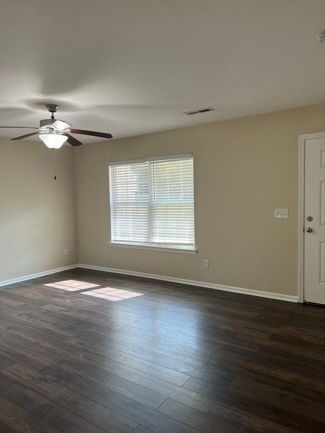 Photo - LAKE FOREST VILLAGE House