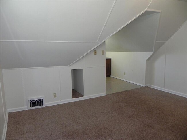 Foto del edificio - 91 W Gould St