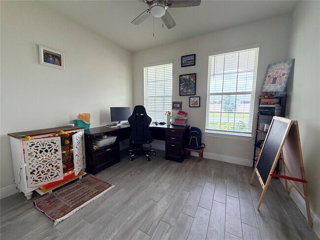 Foto del edificio - 4404 Foggy Oak Ln