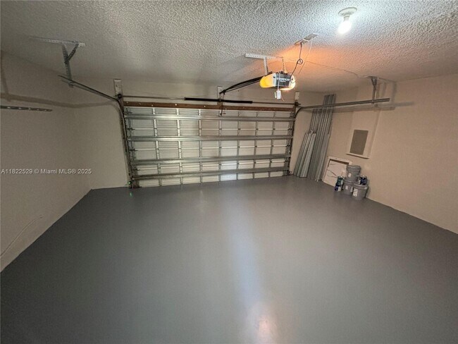 Building Photo - 15857 SW 16th St