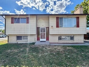 Building Photo - 403 N Morton Dr