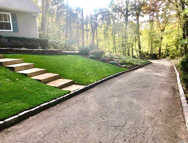 Foto del edificio - 16 Wilafra Pl