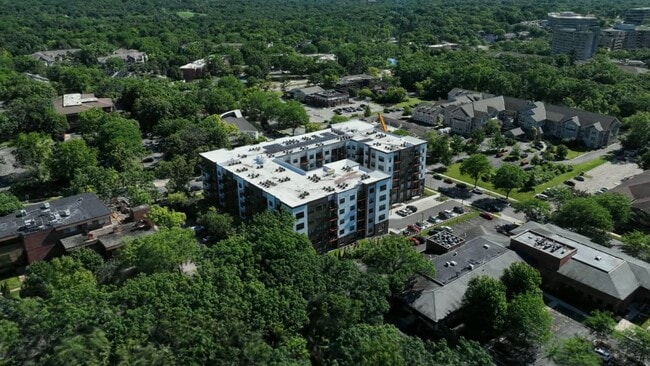  - Grand Teton Apartments