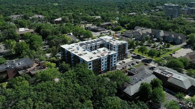  - Grand Teton Apartments