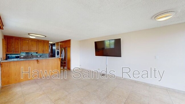 Building Photo - 2611 Ala Wai Blvd