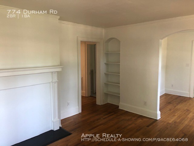 Foto del edificio - 774 Durham Rd - Available  Now