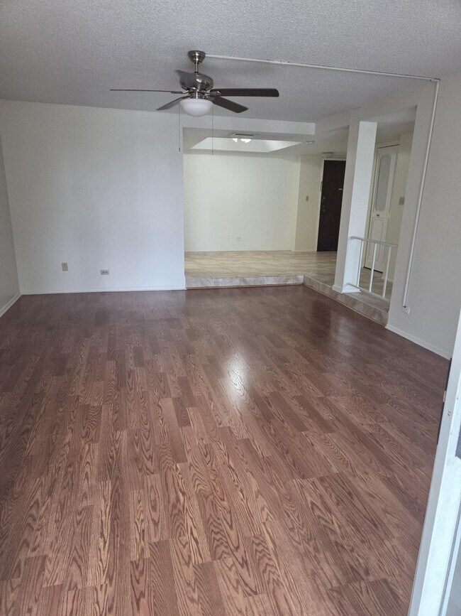 Foto del edificio - 3750 Inverrary Dr