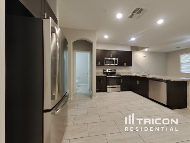 Foto del edificio - 12580 W Lindbergh Dr