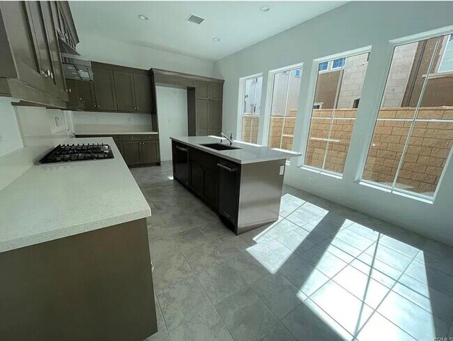 Building Photo - 20814 Oak Springs Ln
