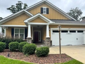 Building Photo - 2557 Ulysses Rd